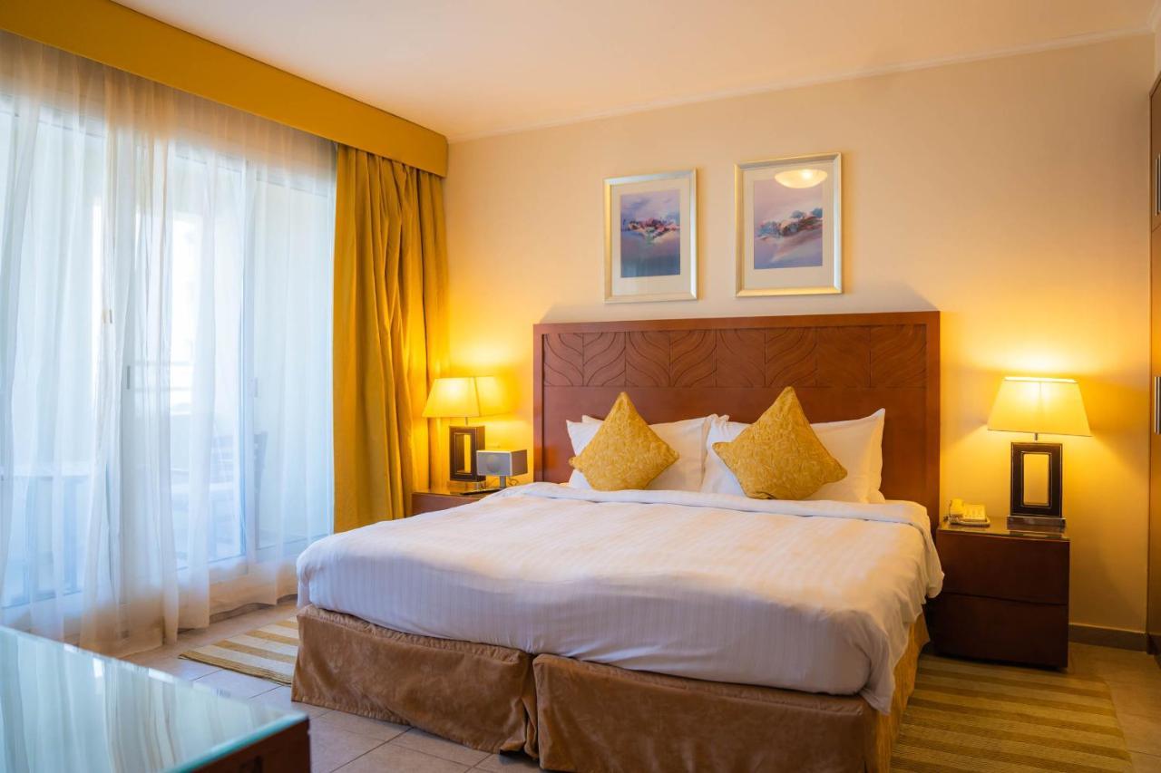 Millennium Lakeview Residence Formerly Copthorne Lakeview Executive Apartments Dubai Exterior photo